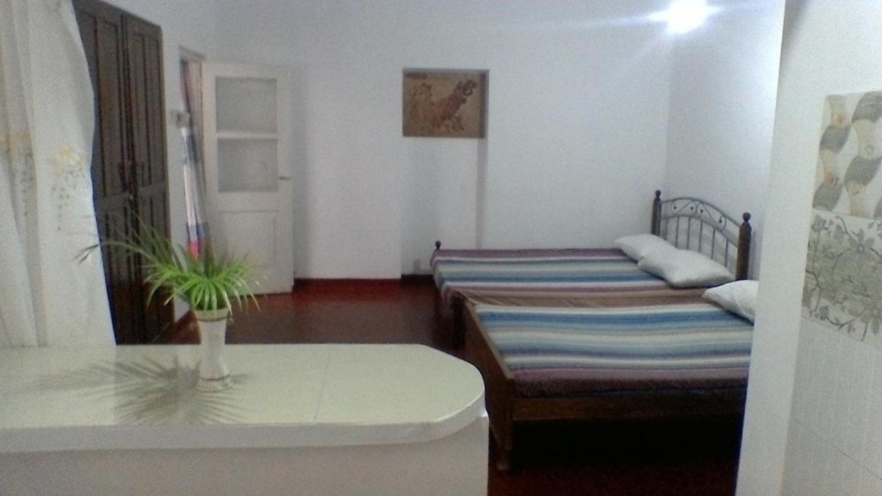 Aeroform Homestay Negombo Extérieur photo